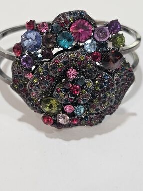 Vintage Large Statement  Multiple Rhinestone Bracelet